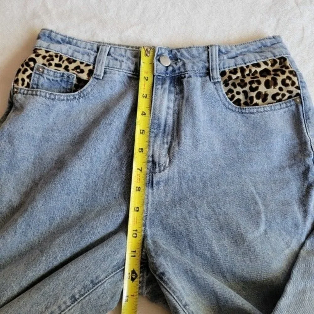 Princess Polly Leopard Pocket Raw Hem Cropped Jeans Size US 4 - Picture 6 of 9